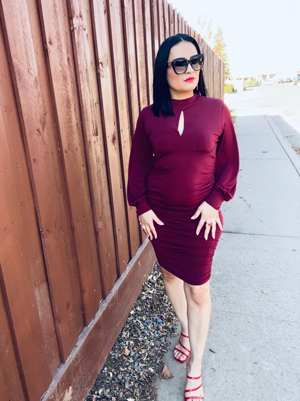 Women’s Burgundy Keyhole Ruched Bodycon Dress